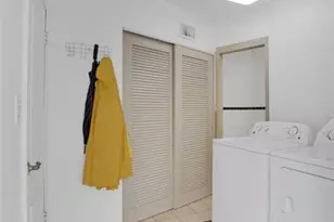 2011 N 31st Ave, Hollywood, FL 33021 - Photo 17