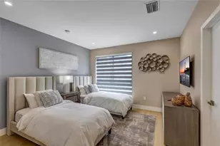 811 SW 10th Terrace, Fort Lauderdale, FL 33315 - Photo 35