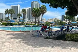 2500 Parkview Dr, Hallandale Beach, FL 33009 - Photo 31