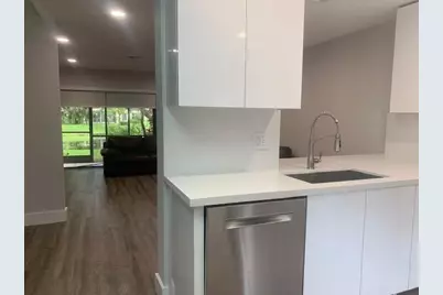 3463  Carambola Cir, Unit #2476, Pompano Beach, FL 33066 - Photo 5