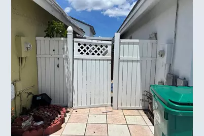 18476 NW 52nd Path, Miami Gardens, FL 33055 - Photo 13