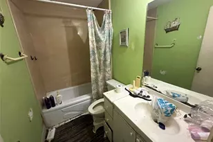 18476 NW 52nd Path, Miami Gardens, FL 33055 - Photo 17