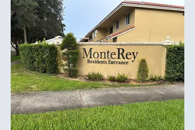 18476 NW 52nd Path, Miami Gardens, FL 33055 - Photo 3