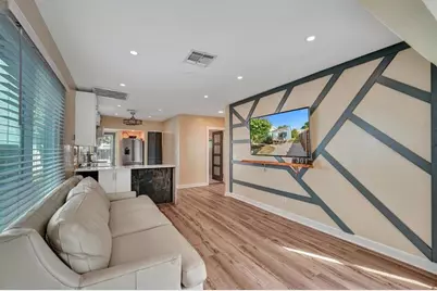 301 SW 9th, Fort Lauderdale, FL 33315 - Photo 11