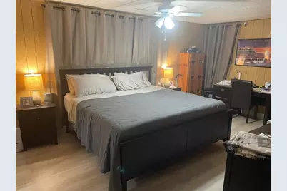 2196 SW 83rd Ave, Davie, FL 33324 - Photo 9