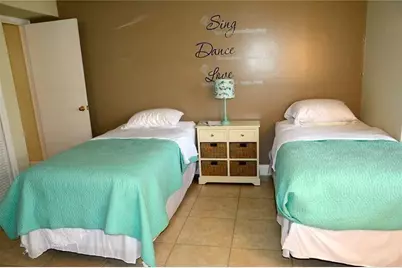 6499  Bay Club Dr, Unit #2, Fort Lauderdale, FL 33308 - Photo 17