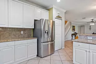 1201 Skylark Dr, Weston, FL 33327 - Photo 17