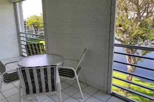 4003 Islewood D, Deerfield Beach, FL 33442 - Photo 17