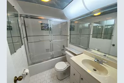 4003  Islewood D, Unit #4, Deerfield Beach, FL 33442 - Photo 11