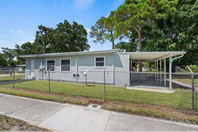 1824 S 29th St, Fort Pierce, FL 34947 - Photo 9