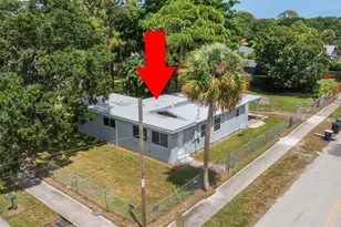 1824 S 29th St, Fort Pierce, FL 34947 - Photo 3