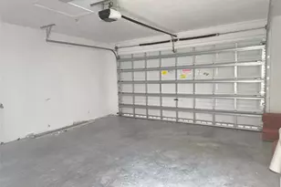 1528 SW 147th Ave, Pembroke Pines, FL 33027 - Photo 25