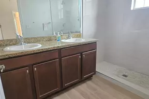 1528 SW 147th Ave, Pembroke Pines, FL 33027 - Photo 21