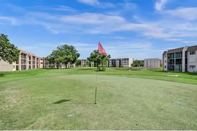 10434  Sunrise Lakes Blvd, Unit #202, Sunrise, FL 33322 - Photo 25