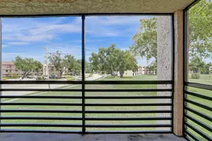 10434 Sunrise Lakes Blvd, Sunrise, FL 33322 - Photo 19