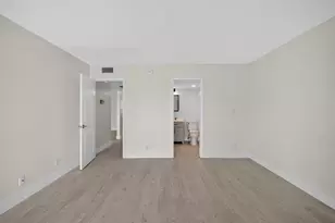 2902 Victoria Cir, Coconut Creek, FL 33066 - Photo 15