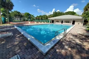 8720 Shadow Wood Blvd, Coral Springs, FL 33071 - Photo 7