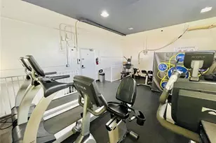 670 Tennis Club Dr, Fort Lauderdale, FL 33311 - Photo 37