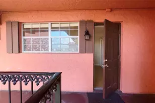 670 Tennis Club Dr, Fort Lauderdale, FL 33311 - Photo 17