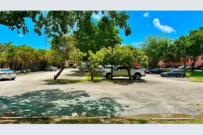 670  Tennis Club Dr, Unit #308, Fort Lauderdale, FL 33311 - Photo 41