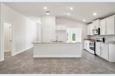 5202  Vespera St, Fort Pierce, FL 34951 - Photo 7