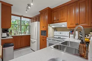 2998 NW 48th Terrace, Lauderdale Lakes, FL 33313 - Photo 13