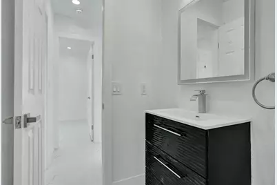 2301  Alcazar Dr, Miramar, FL 33023 - Photo 15