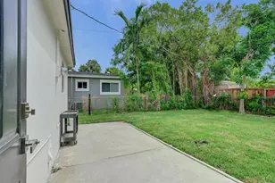 2301 Alcazar Dr, Miramar, FL 33023 - Photo 33