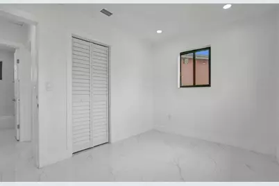 2301  Alcazar Dr, Miramar, FL 33023 - Photo 7