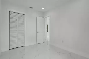 2301 Alcazar Dr, Miramar, FL 33023 - Photo 11