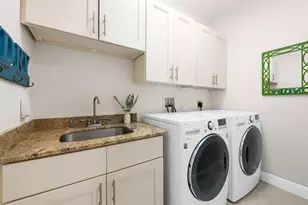 919 NE 17th Way, Fort Lauderdale, FL 33304 - Photo 11