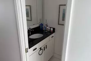 333 NE 21st Ave, Deerfield Beach, FL 33441 - Photo 5