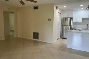 418 Pine Glen Ln, Greenacres, FL 33463 - Photo 7