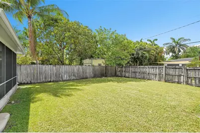 1107  Adams St, Hollywood, FL 33019 - Photo 29