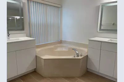 12472 SW 44th Ct, Miramar, FL 33027 - Photo 17