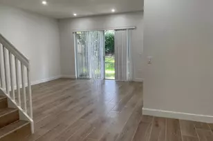 12472 SW 44th Ct, Miramar, FL 33027 - Photo 5