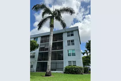 117  Royal Park Drive, Unit #2A, Oakland Park, FL 33309 - Photo 3