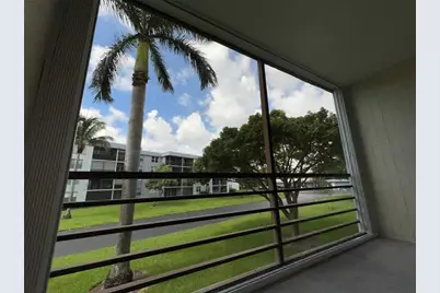 117  Royal Park Drive, Unit #2A, Oakland Park, FL 33309 - Photo 1