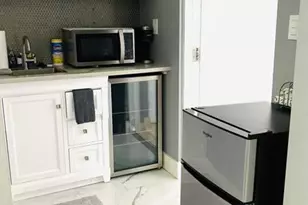 2640 NE 10th Terrace, Pompano Beach, FL 33064 - Photo 15