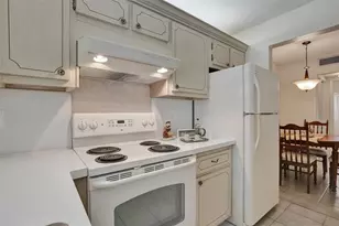 1300 N 12th Ct, Hollywood, FL 33019 - Photo 11