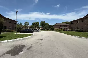 10056 Winding Lake Rd, Sunrise, FL 33351 - Photo 23