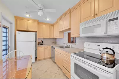 4000 NW 44th Ave, Unit #401, Lauderdale Lakes, FL 33319 - Photo 15