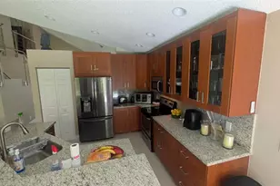 14231 NW 22nd St, Pembroke Pines, FL 33028 - Photo 7