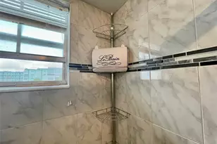 4140 NW 44th Ave, Lauderdale Lakes, FL 33319 - Photo 15