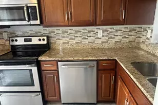 3263 NW 44th St, Oakland Park, FL 33309 - Photo 17