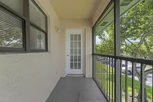 8771 NW 39th St, Sunrise, FL 33351 - Photo 17