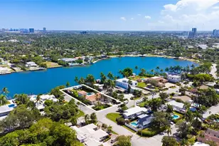 1100 N North Lake Dr, Hollywood, FL 33019 - Photo 41