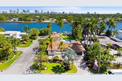 1100 N Northlake Dr, Hollywood, FL 33019 - Photo 3