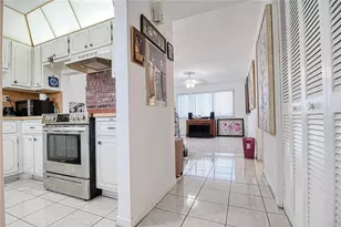 2300 Park Ln, Hollywood, FL 33021 - Photo 5