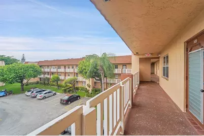 9261  Sunrise Lakes Blvd, Unit #309, Sunrise, FL 33322 - Photo 23